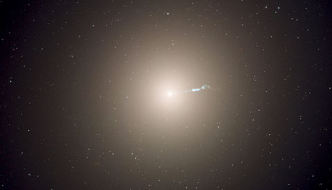 Galaxy M87 + jet on
kiloparsec scales