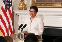 Elizabeth Alexander speaks at the White House