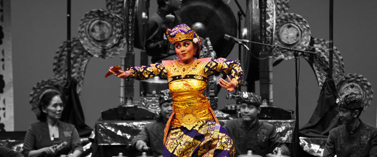 Colorized image of Cudamani dancer