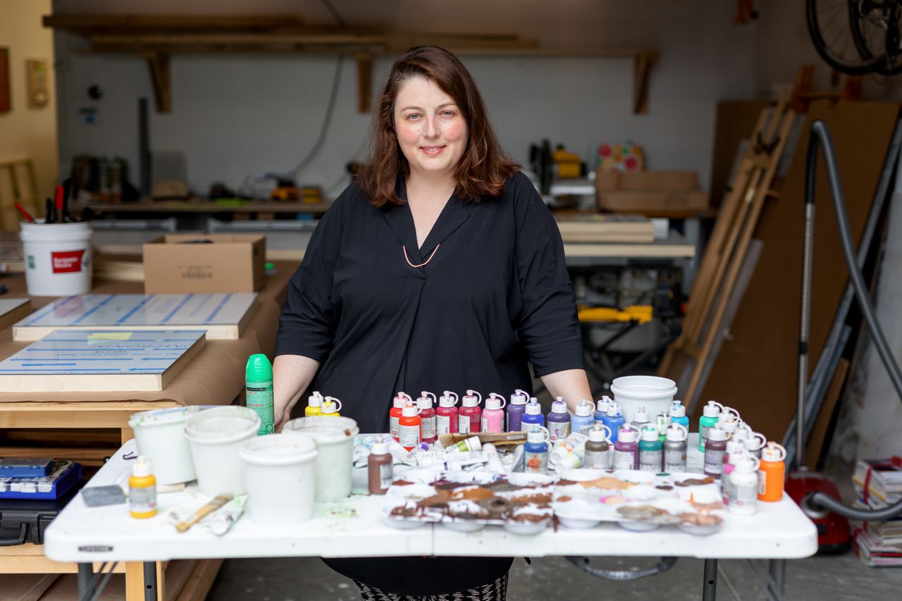 Josephine Halvorson in studio