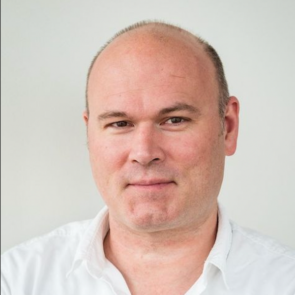 Ian Davison Headshot