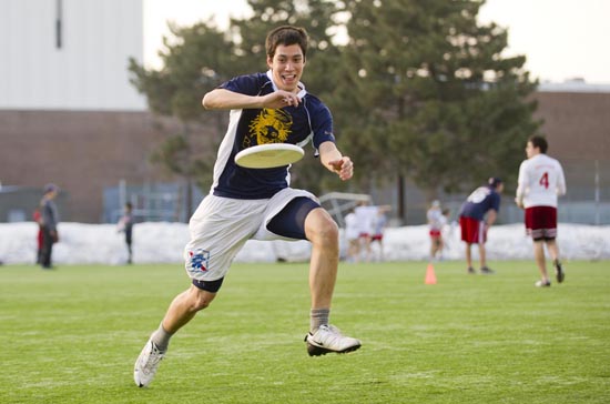 cu11-3350-FRISBEE-003.jpg