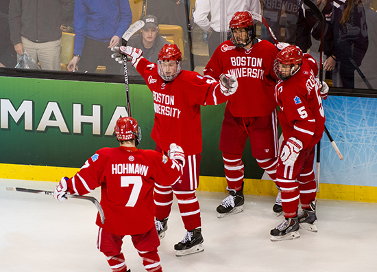 5 Boston University Tops #12 Men's Hockey, Advances to Frozen Four