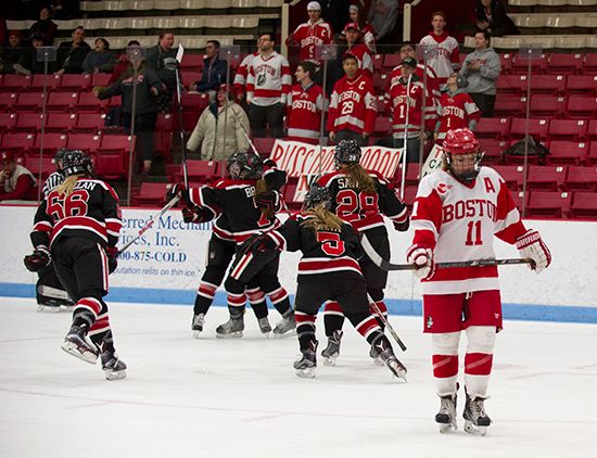 No. 7/5 Huskies Skate Past Terriers, 4-1 - Northeastern University