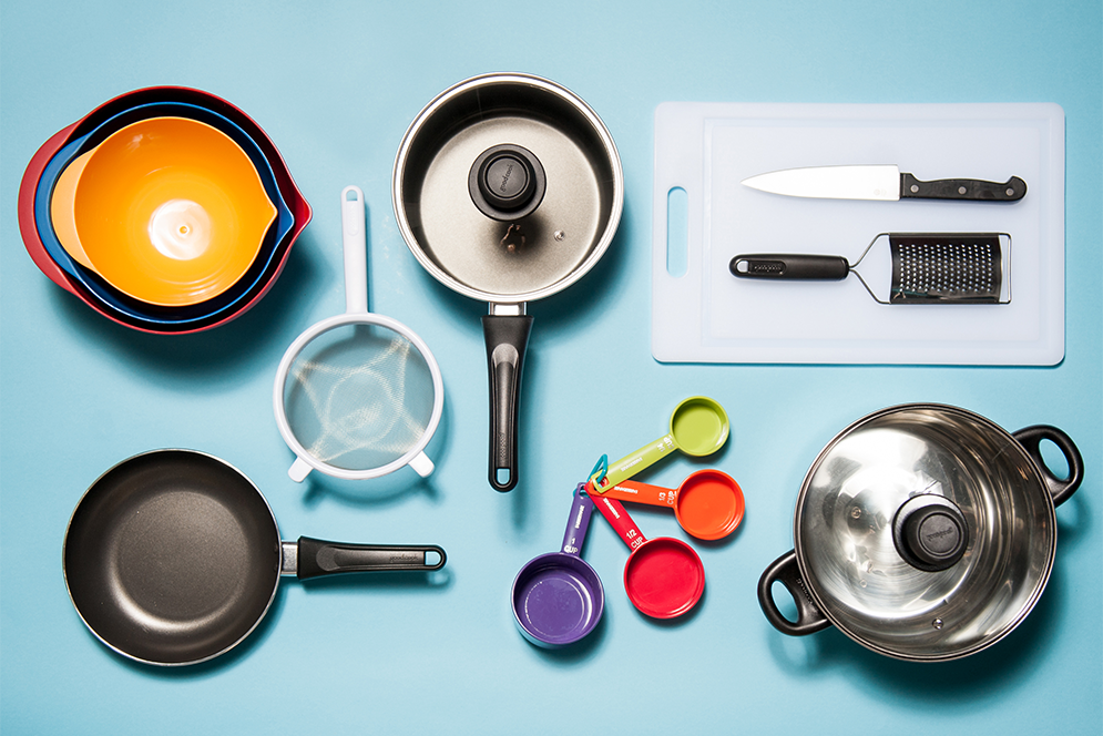 essential kitchen tools list