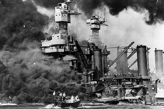 Attack on ships in Pearl Harbor