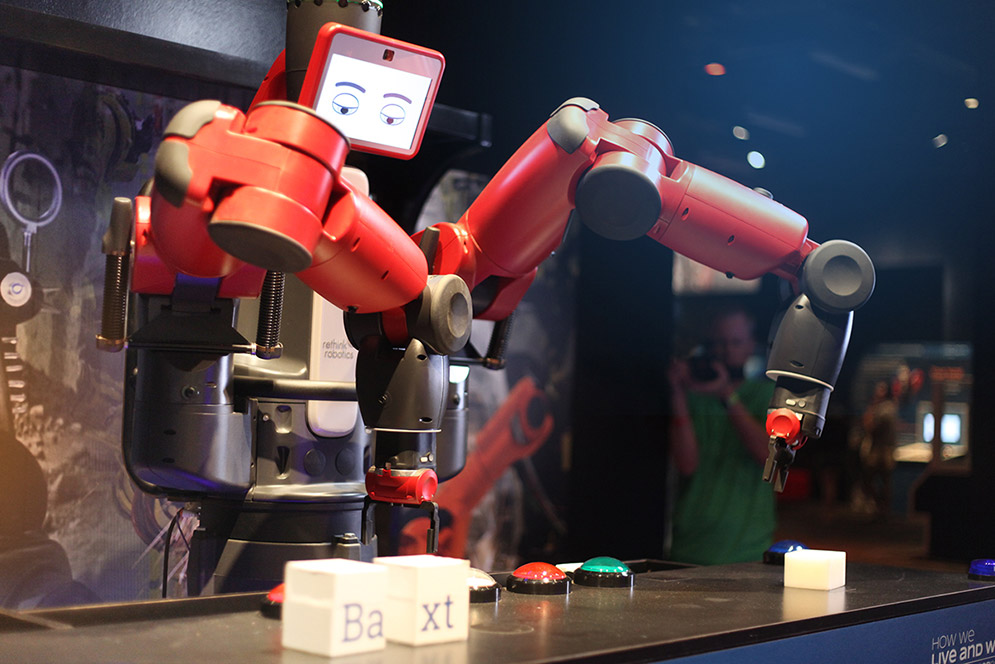 Robots, Time Machines, Virtual Reality, More at the Museum of Science | BU  Today | Boston University