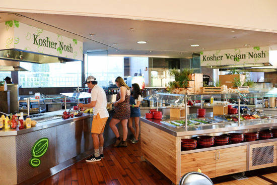 Boston University Students order food at Fresh Fuel, a kosher and vegan dining option located at BU Florence and Chafetz Hillel House