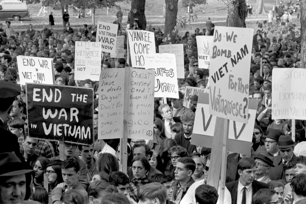 A photo of a protest against the Vietnam War on Boston Common in 1965.