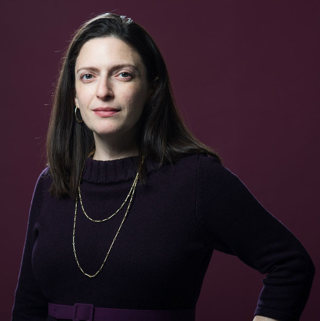 A portrait photo of Jennifer Grodsky