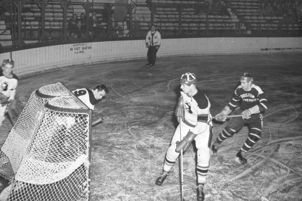 BOSTON UNIVERSITY TERRIERS 100 Year Anniversary Throwback Bauer Pro St –  SIG Hockey
