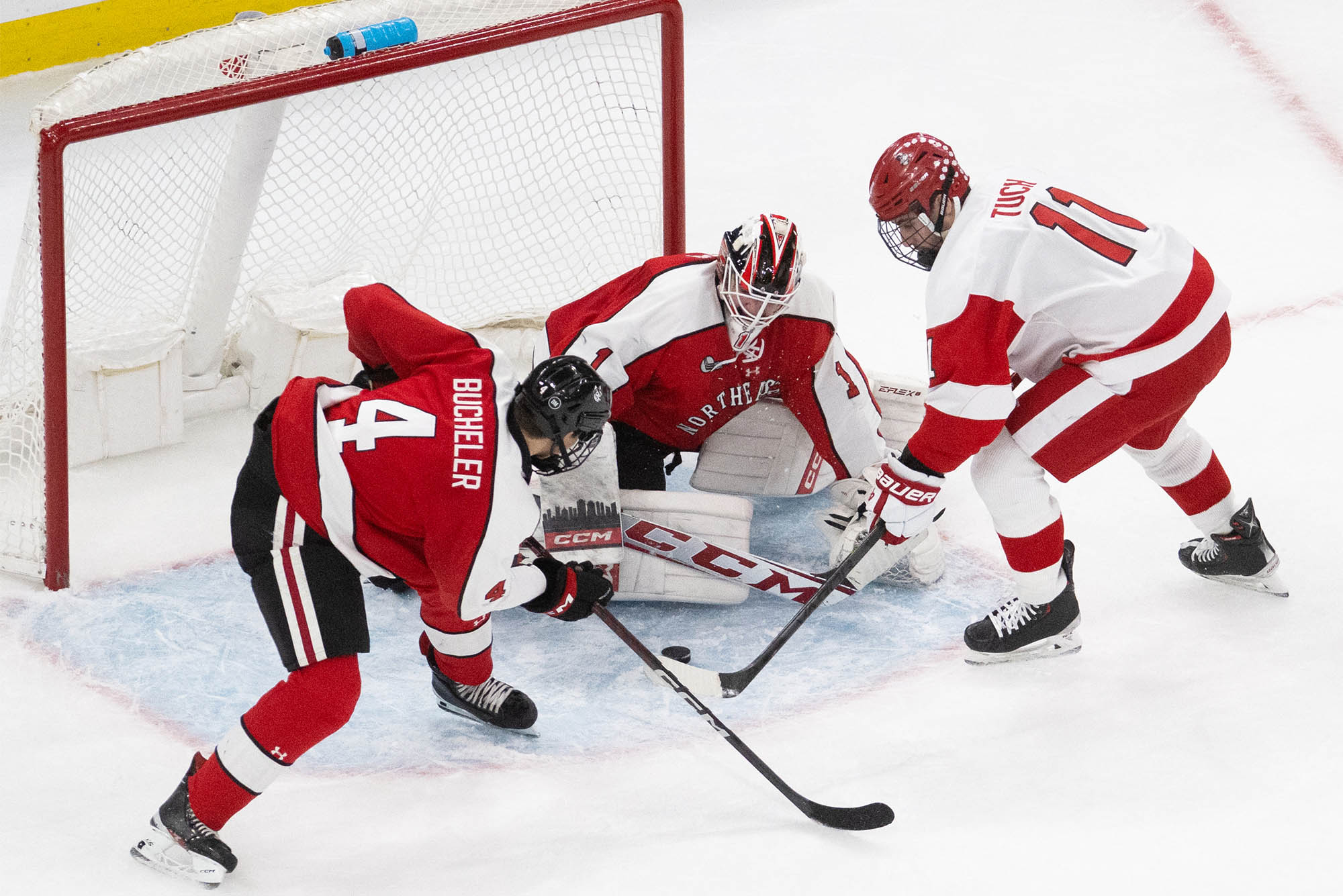 Boston University men's hockey unseats three-time defending Beanpot  champion Northeastern - ESPN