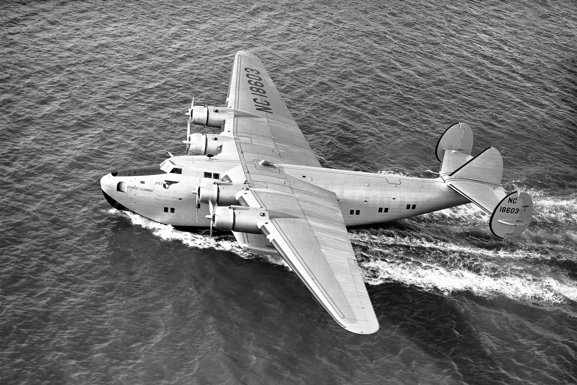 Intimate Histories from the Crash of Pan Am's Yankee Clipper 