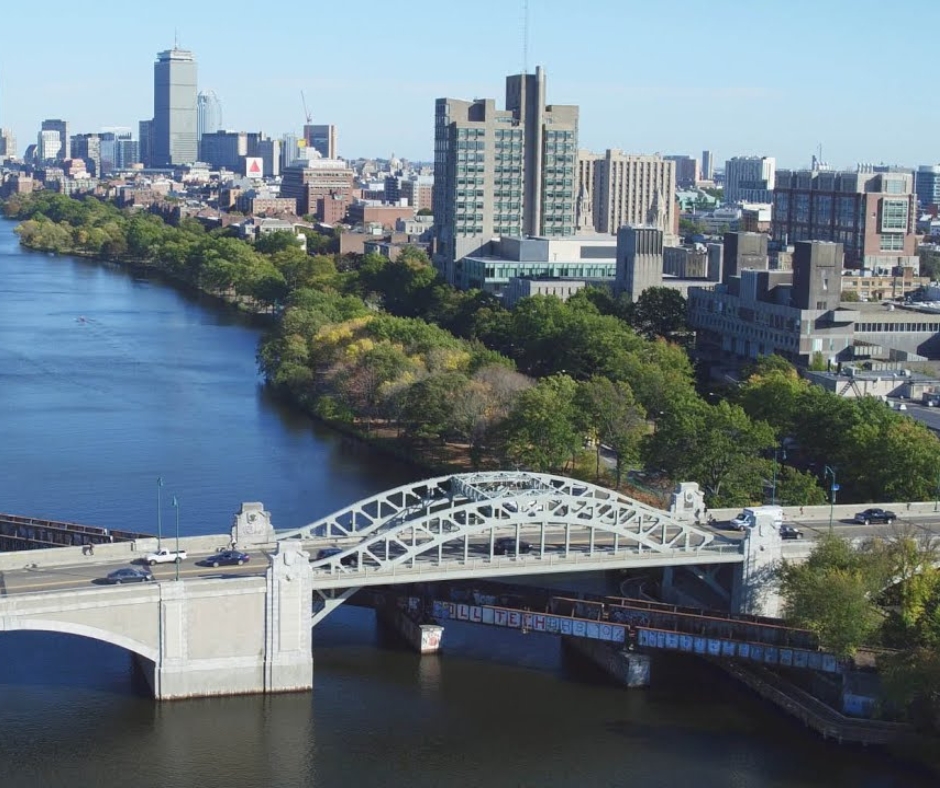 The bridge that connects Boston University to Cambridge, MA. 