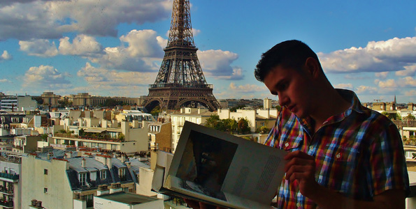 paris-france-eiffel-tower-homestay