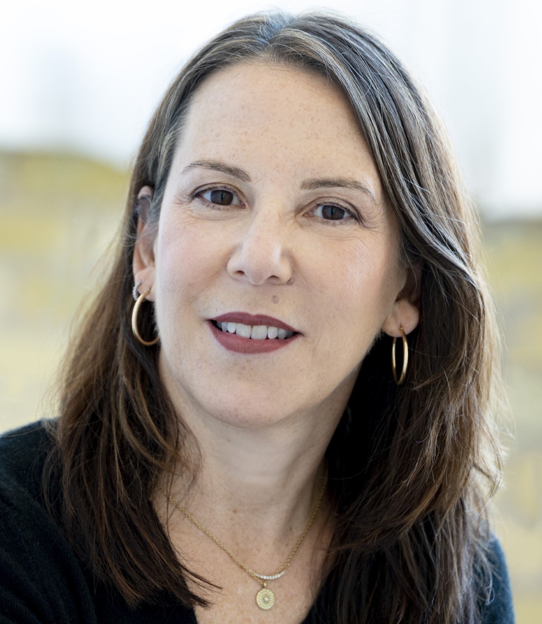 Documentary filmmaker Norah Shapiro ('89)