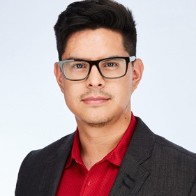 Headshot of Adrian Perez, MS, Supply Chain Management (MET’23)