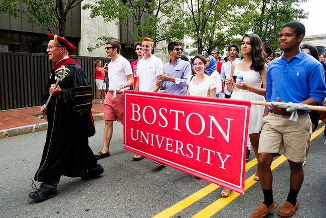 8/31/14 -- Boston, Massachusetts Class of 2018 participates in a matriculation ceremony on Sunday, August 31, 2014. Photo by Jackie Ricciardi for Boston University Photography ) 8/31/14 -- Boston, Massachusetts Class of 2018 participates in a matriculation ceremony on Sunday, August 31, 2014. Photo by Jackie Ricciardi for Boston University Photography )