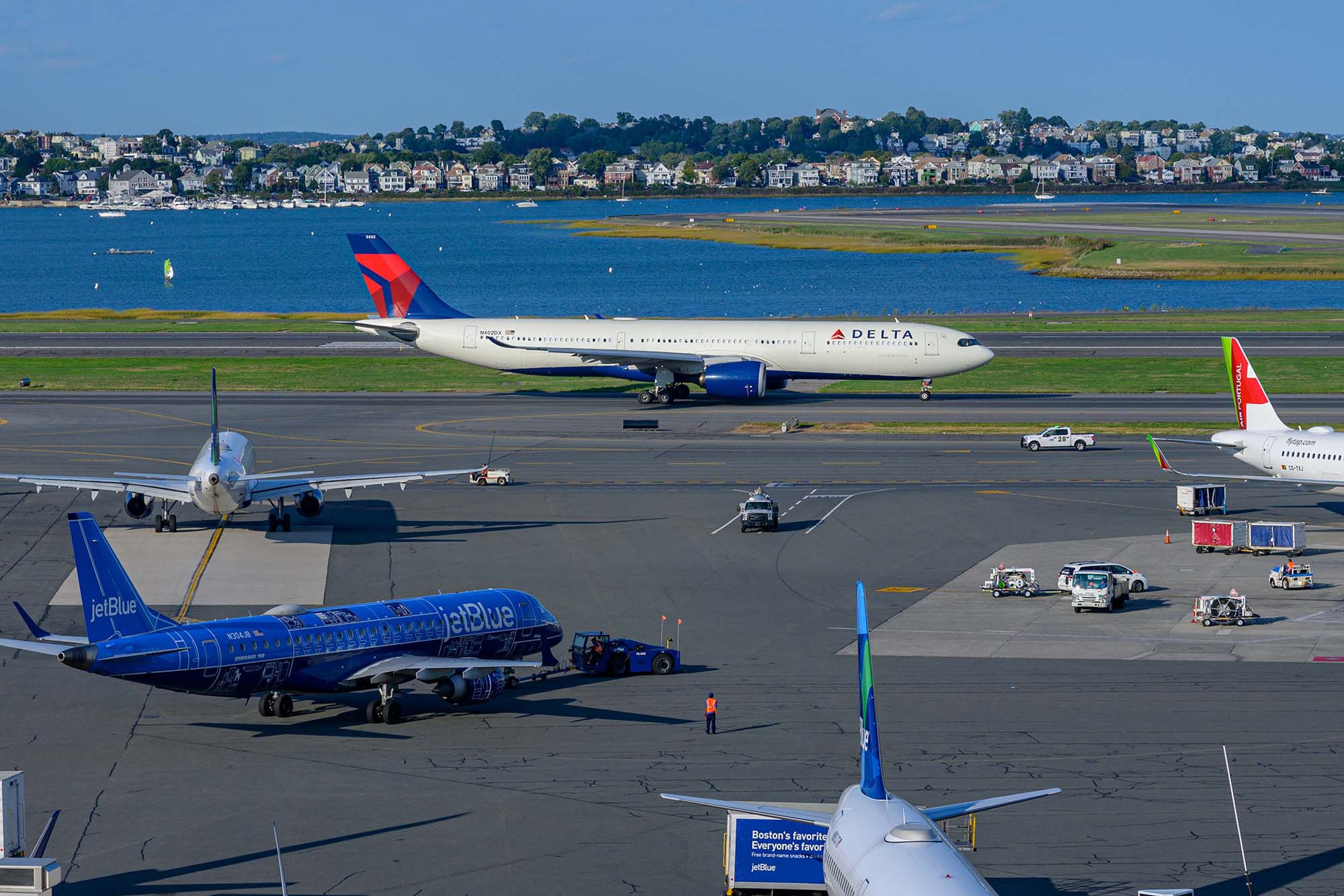 Delta Airlines taxing on runway
