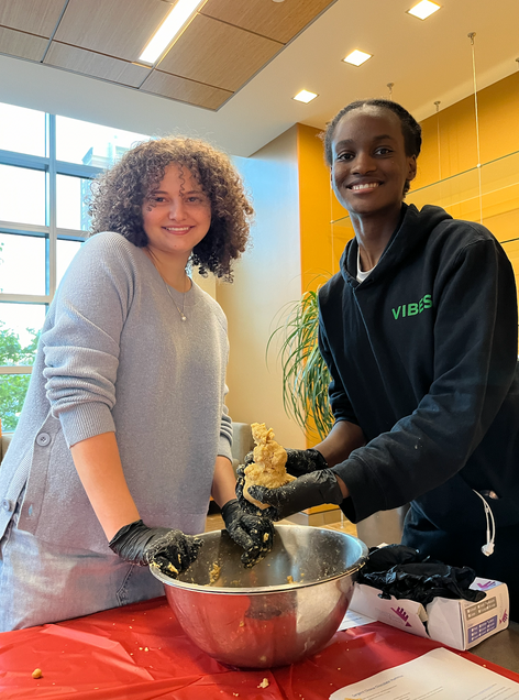 To show the process of smashing the chickpeas.