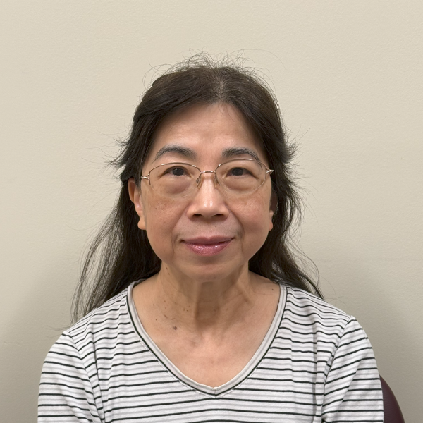 Headshot of Shih-Jen Hwang