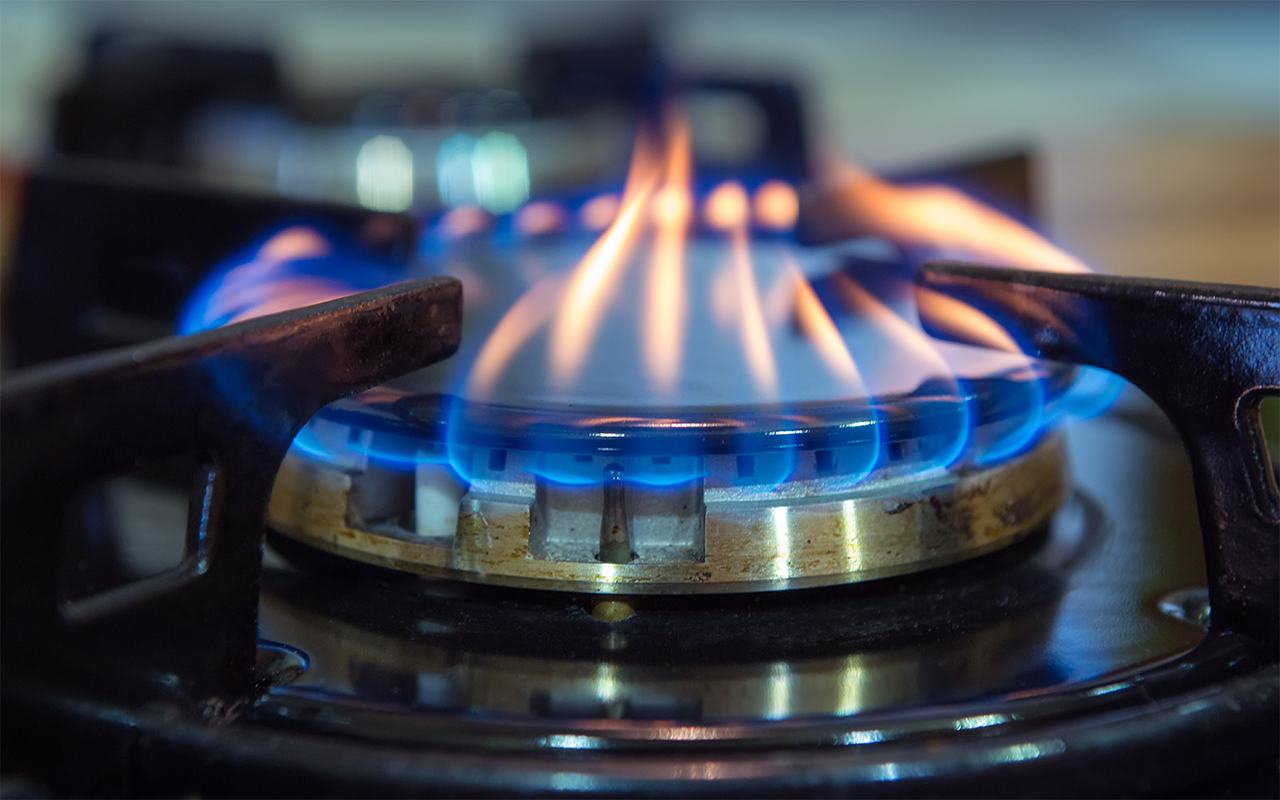 Are Gas Stoves Bad for Your Health? Here's Why the Federal Government Is  Considering New Safety Regulations