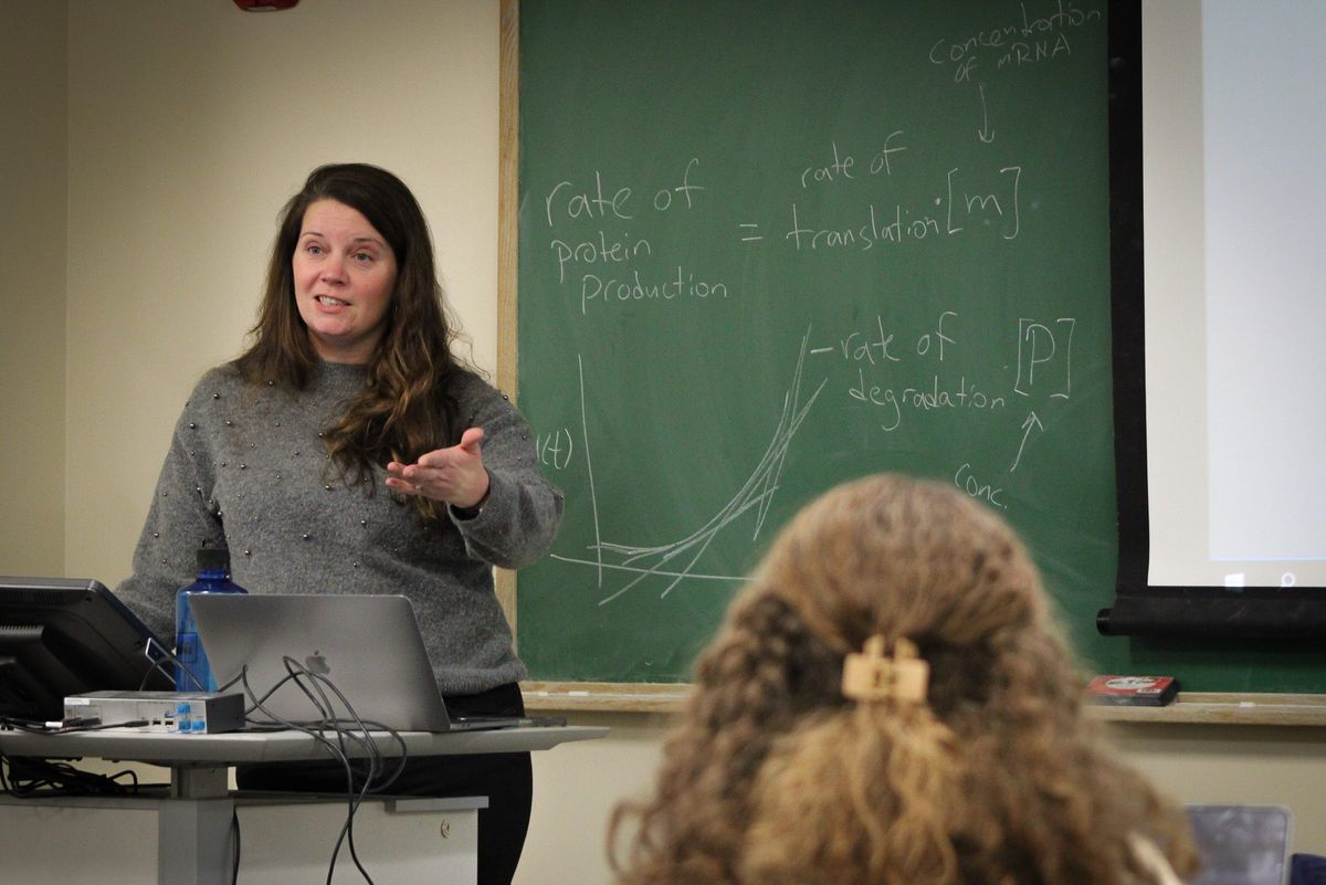 Shows Nancy Nelson teaching a class