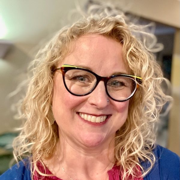 Photo of Kristin McIlhagga